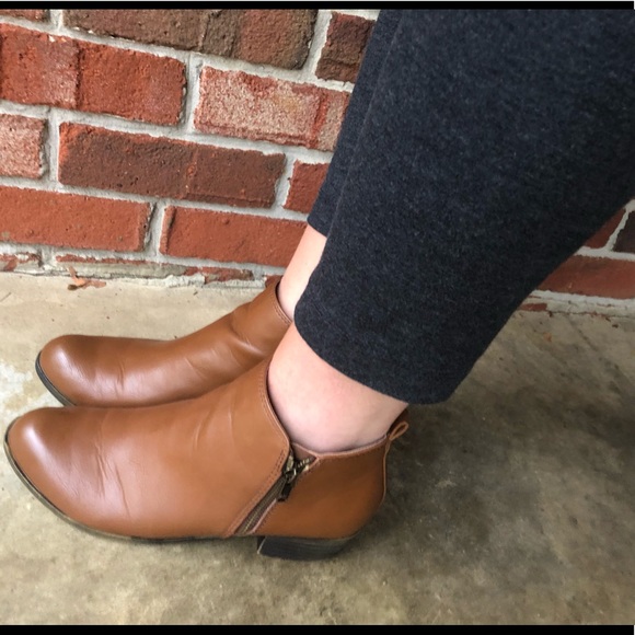 Women’s Ankle booties - Picture 7 of 8